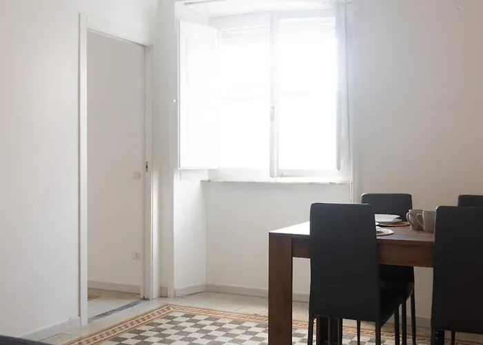 Imperia House * Roma